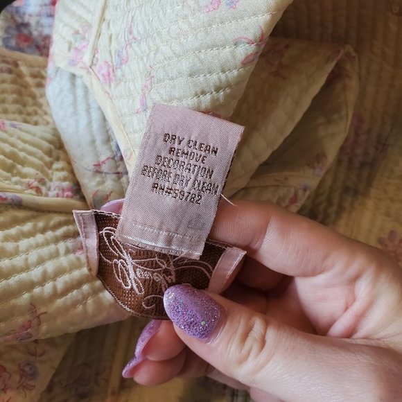 Womens Sz‎ Medium 8 Yellow Floral Quilted Jacket Thin Reversible Open Front - Picture 10 of 10